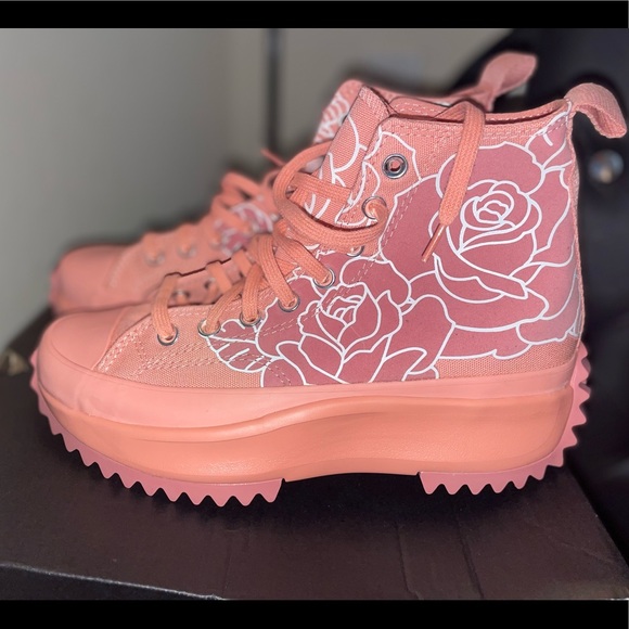 converse natasha cloud floral